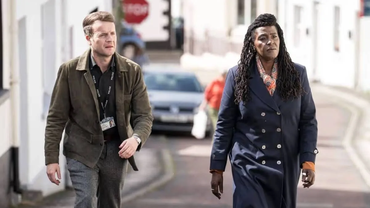 Ellis season 2 episodes 3 and 4 guest stars include Mark Addy and Stephen Tompkinson
