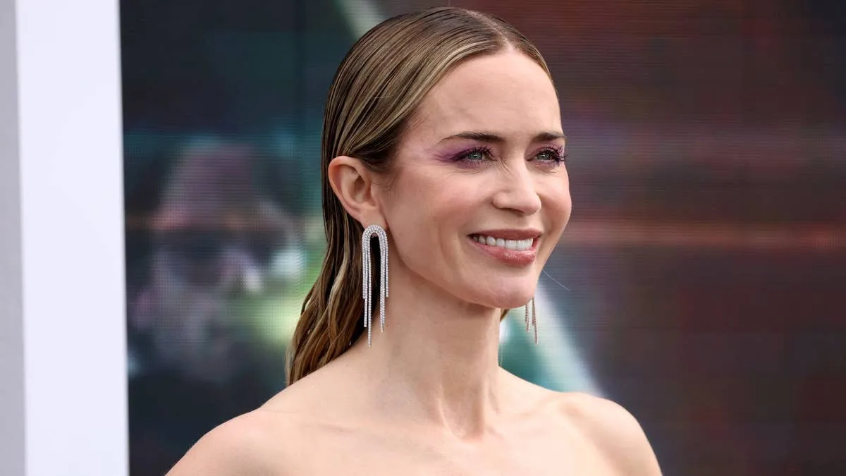 Emily Blunt Dazzles in Lilac at Disclosure Day London Premiere