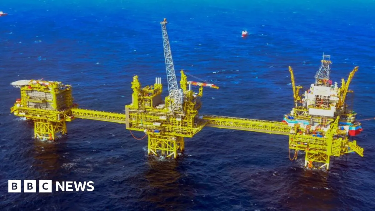 North Sea Oil and Gas Jobs at Risk as 30,000 Losses Predicted