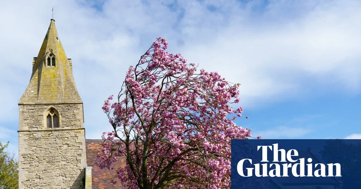 Lincolnshire Church Leaning More Than Tower of Pisa Needs £100k for Repairs