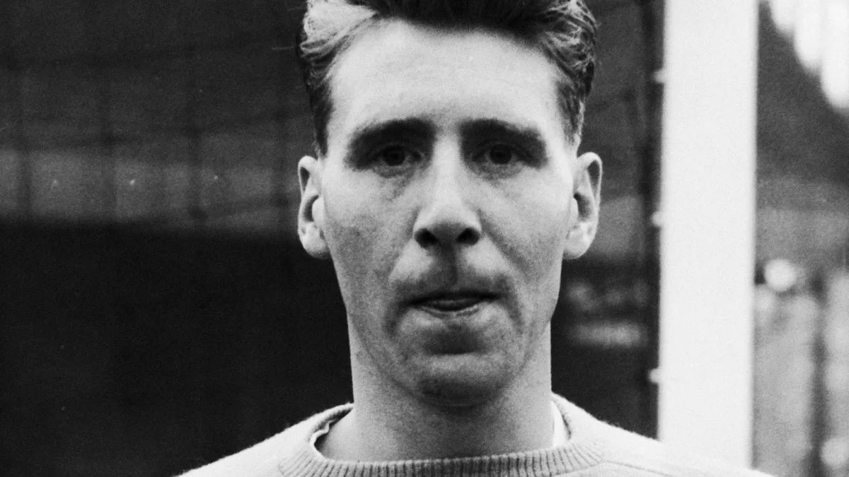 England's Oldest International Colin McDonald Dies at 95