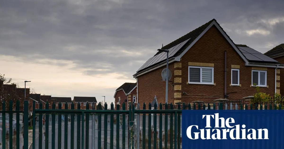 England's 'Posh-Poor Divide' Widens as Deprivation Borders Wealth