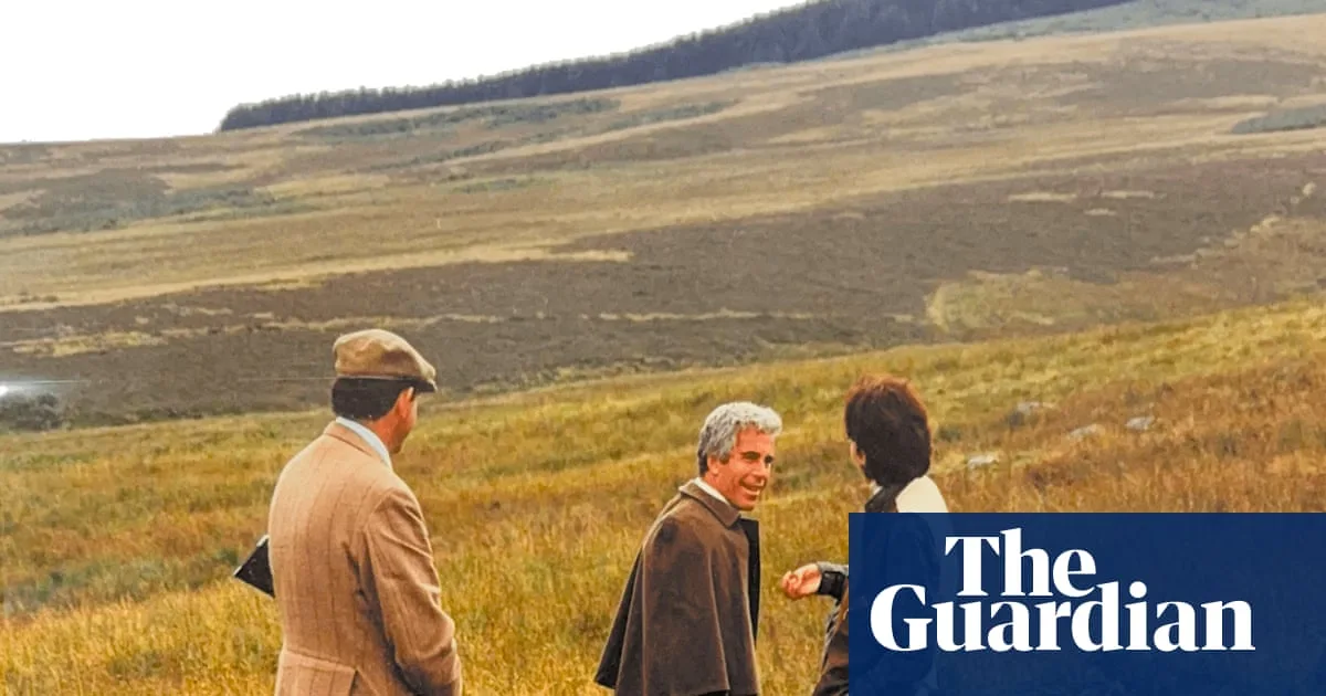 Epstein Files Reveal Powerful Men Ties in Newly Released Photos
