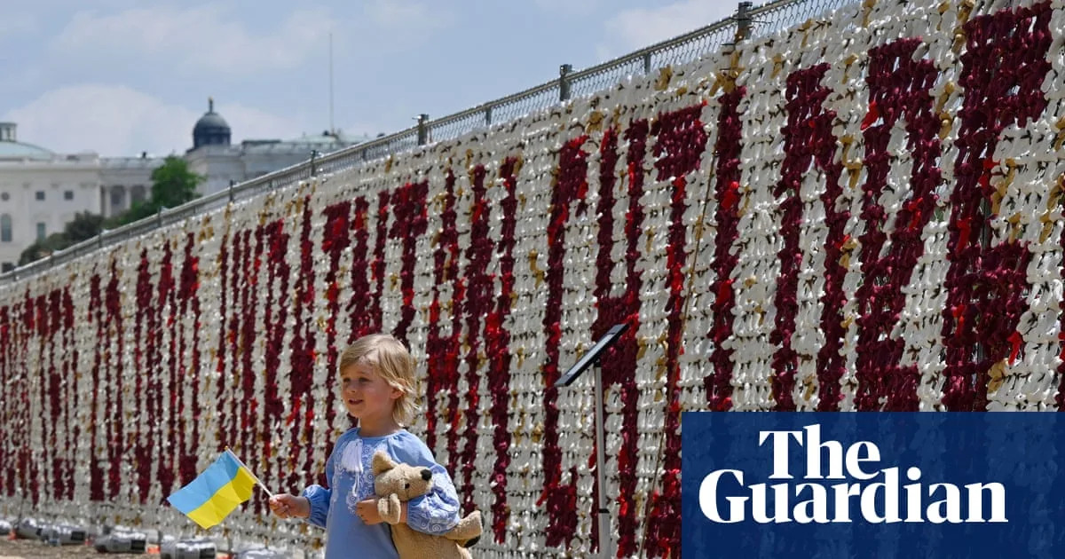 EU Sanctions 16 Officials Over Ukrainian Child Abductions