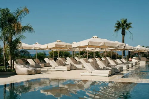 European Resorts Ban Sunbed Towel Reservations After German Tourist Wins Payout