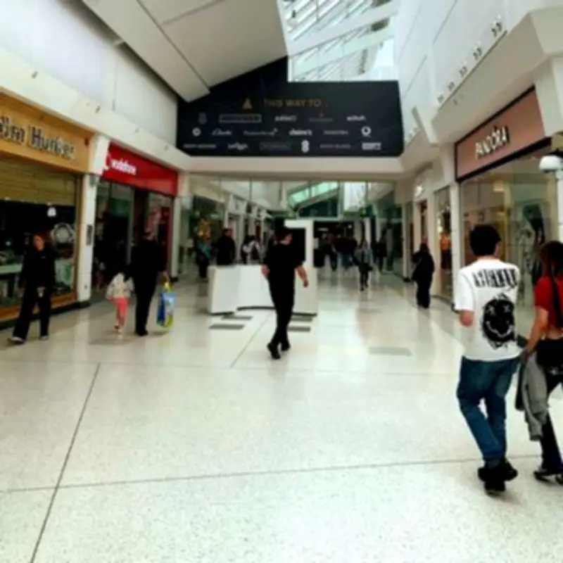 Evans Returns to Scotland: Plus-Size Fashion Brand Opens in 3 Stores