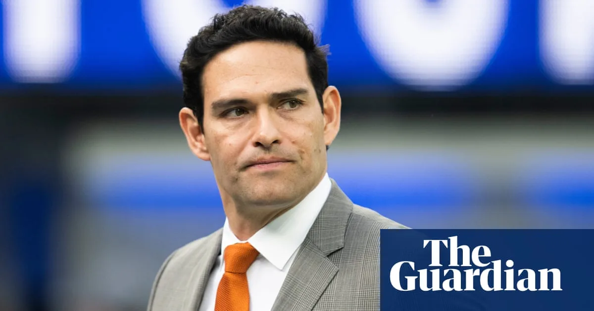 Former NFL quarterback Mark Sanchez charged after stabbing in Indianapolis