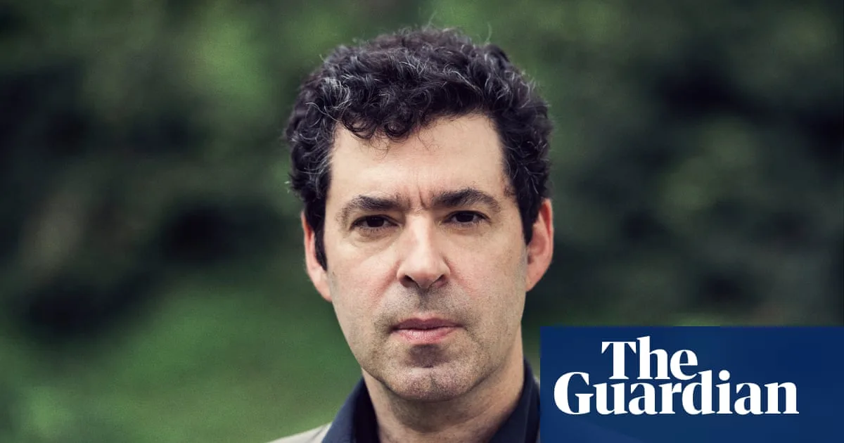 Yale Professor Who Studies Fascism Leaves US for Canada, Warns of 'Fascist Dictatorship'