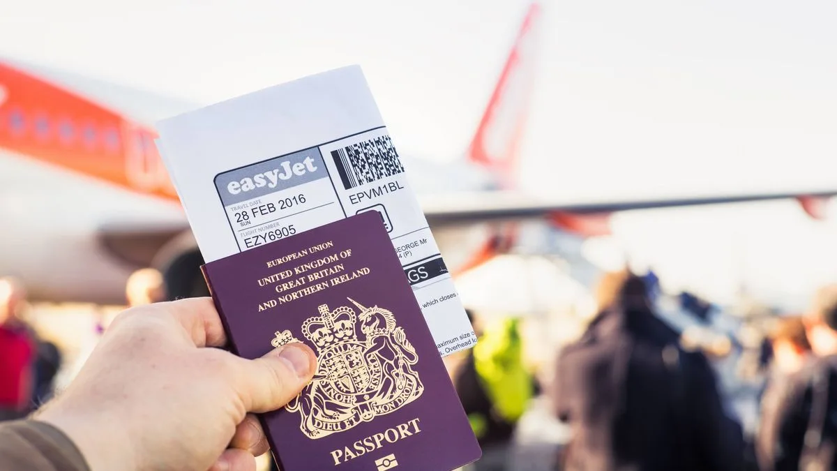 easyJet Reveals Cheapest Days and Months to Fly for Bargain Flights