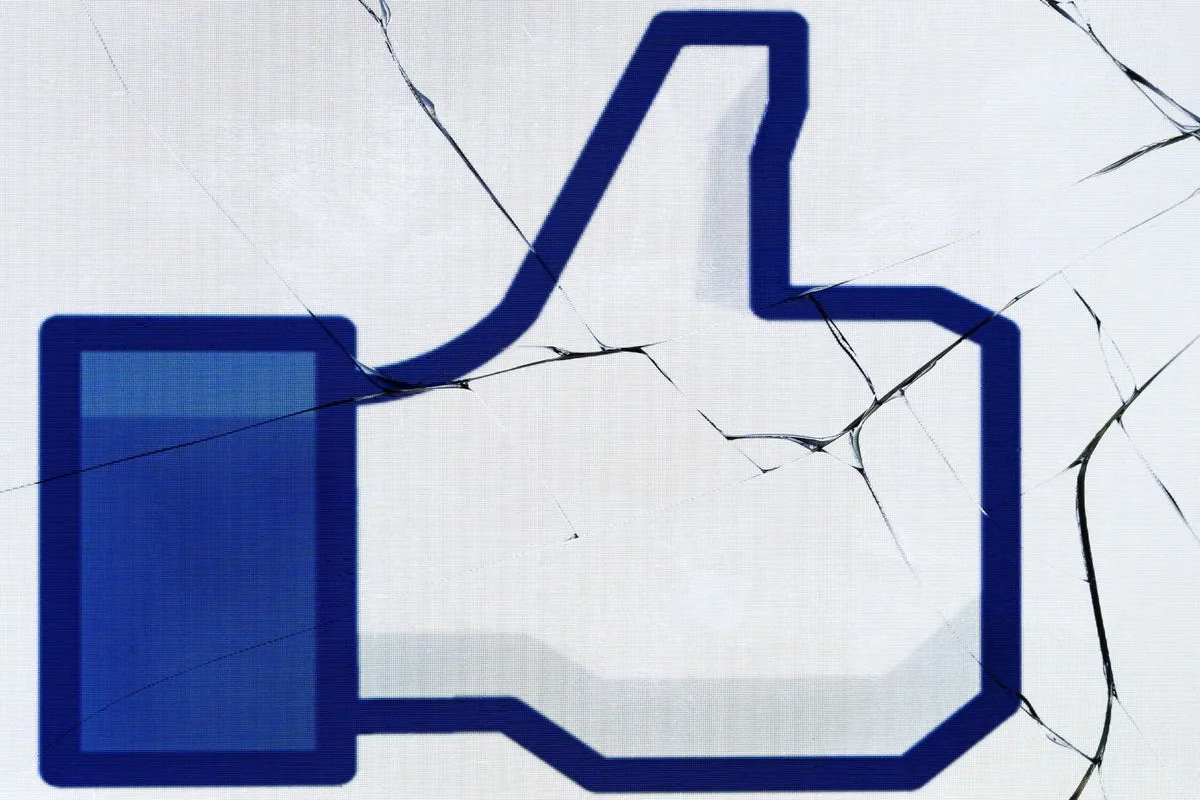 Facebook 'Like' Button Ruined Internet, Experts Warn