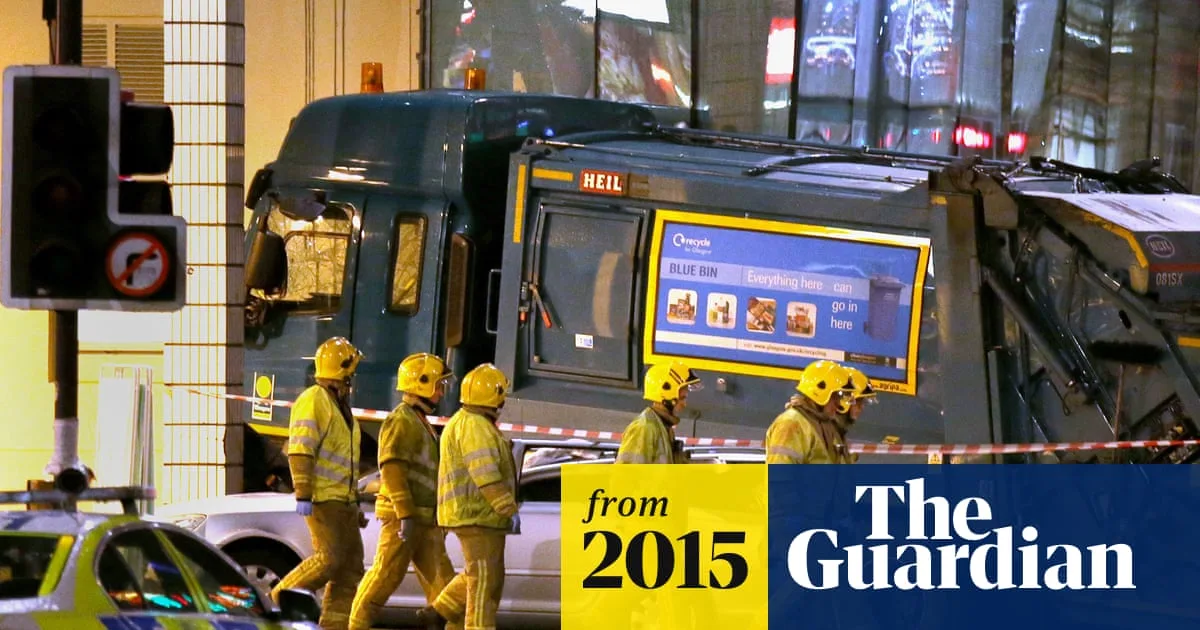 Glasgow bin lorry crash victim's family seeks private prosecution of driver