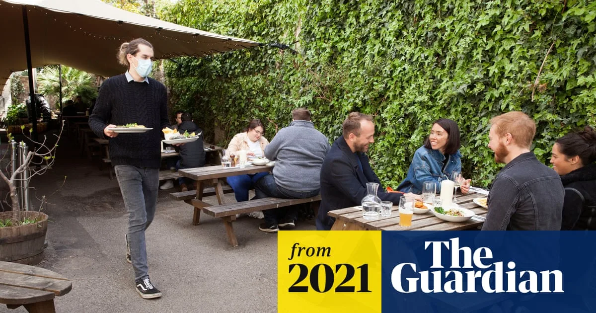 Family Of 10 Kicked Out Of Pub Over Kids Behaviour