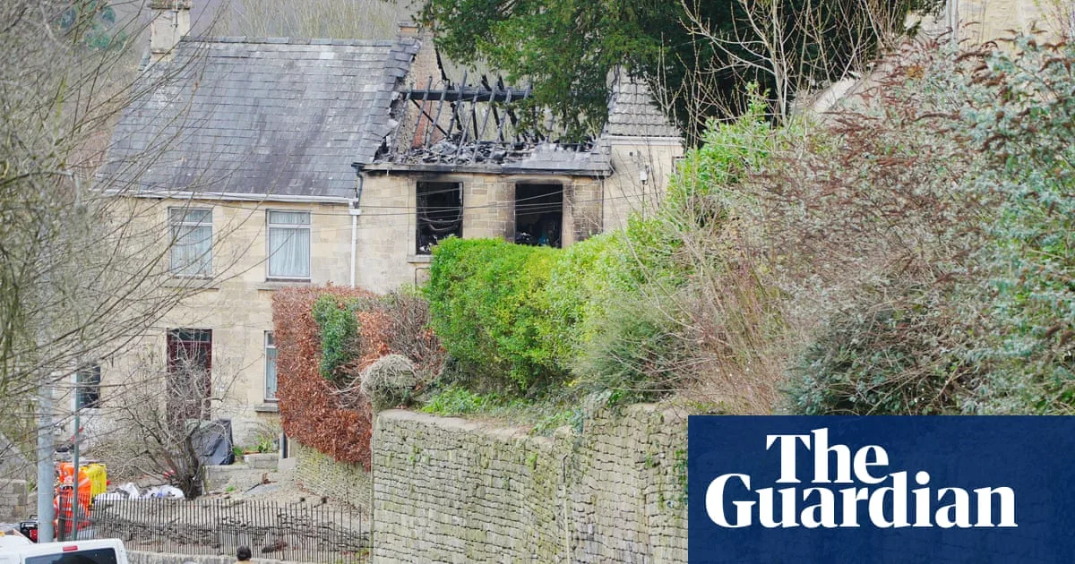 Police Officer's Wife and Two Children Die in Boxing Day Fire