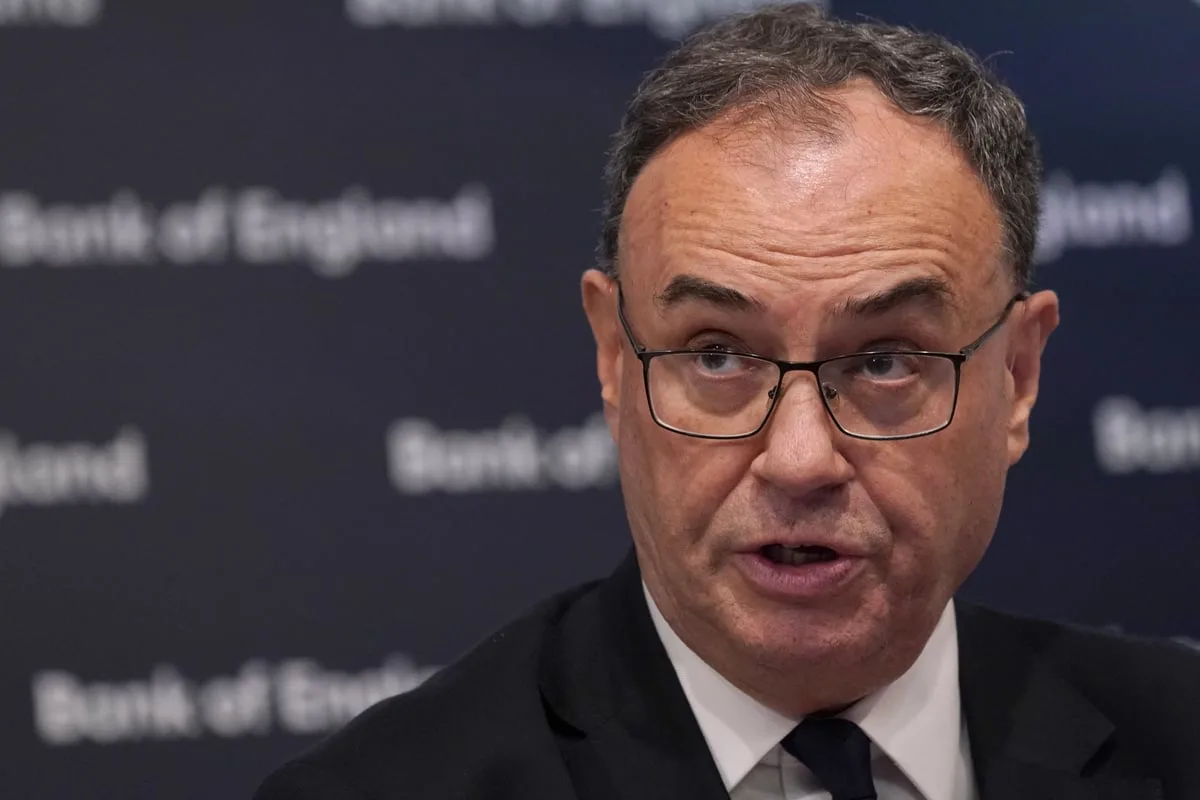 Bank of England Governor Warns Against 'Fragmenting' World Economy Amid Trump Tariff Threats