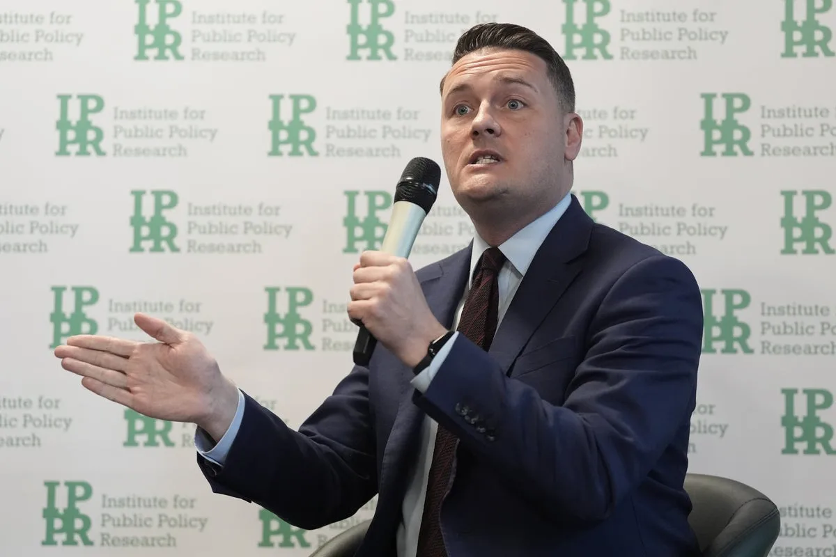 Streeting warns NHS could be scrapped under Farage premiership