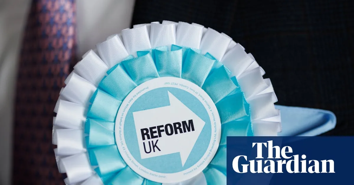 Farage's EU Benefit Cuts Risk Trade War, Experts Warn