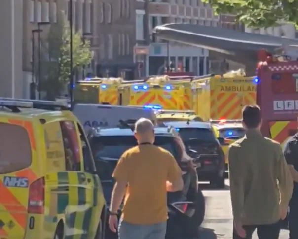 Farringdon Station Reopens After Chemical Smell Incident, 14 Treated