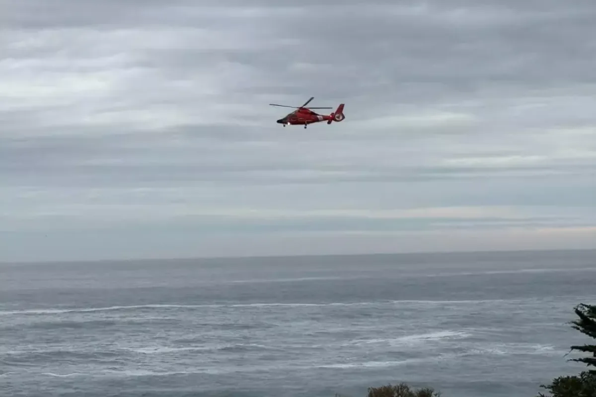 Father Dies Rescuing Daughter From California Waves