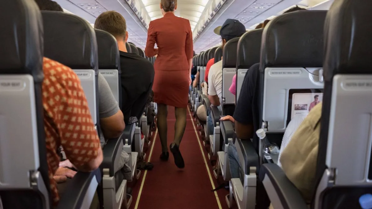 Flight Attendant Warns Against Wearing Rompers and Shorts on Planes