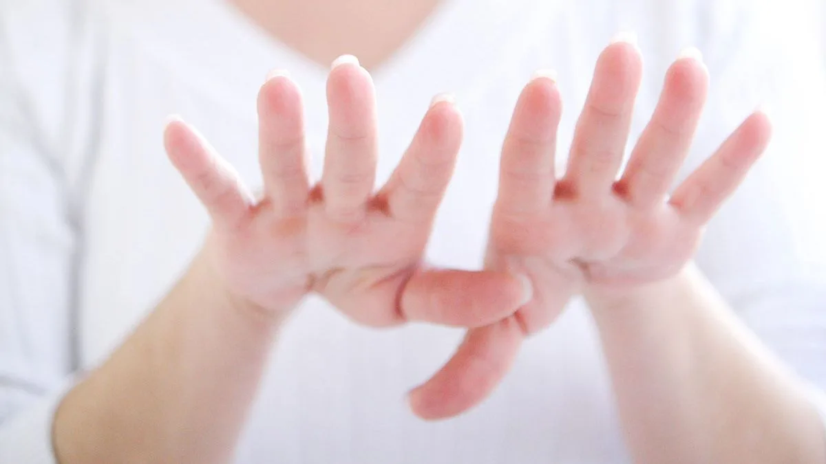 Finger Length Study Links Sexuality to Prenatal Hormones