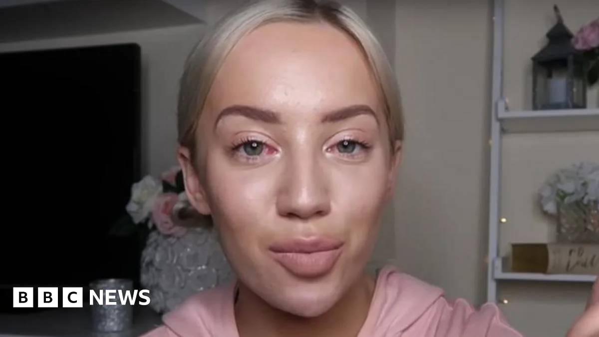 Fitness Influencer Elle Darby Apologises for Racist Tweets