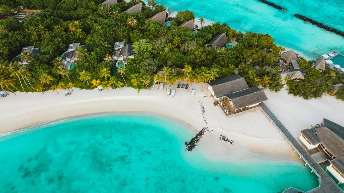 Foreign Office Issues Fatal Warning for Maldives Tourists