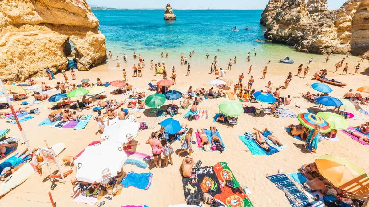 Foreign Office Updates Portugal Travel Advice For Brits