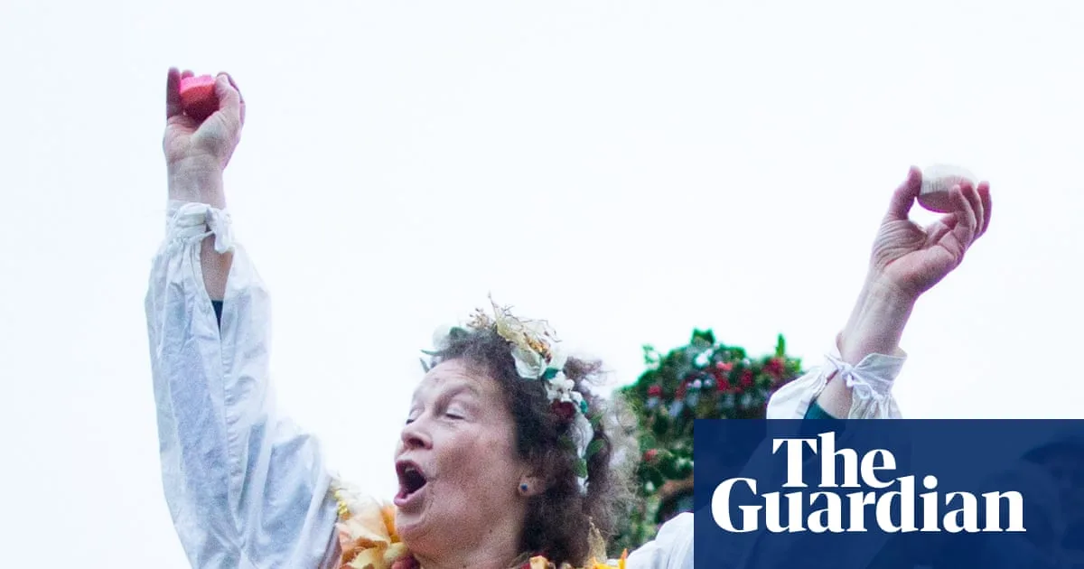 Forgotten Christmas Traditions Worth Reviving, According to Readers