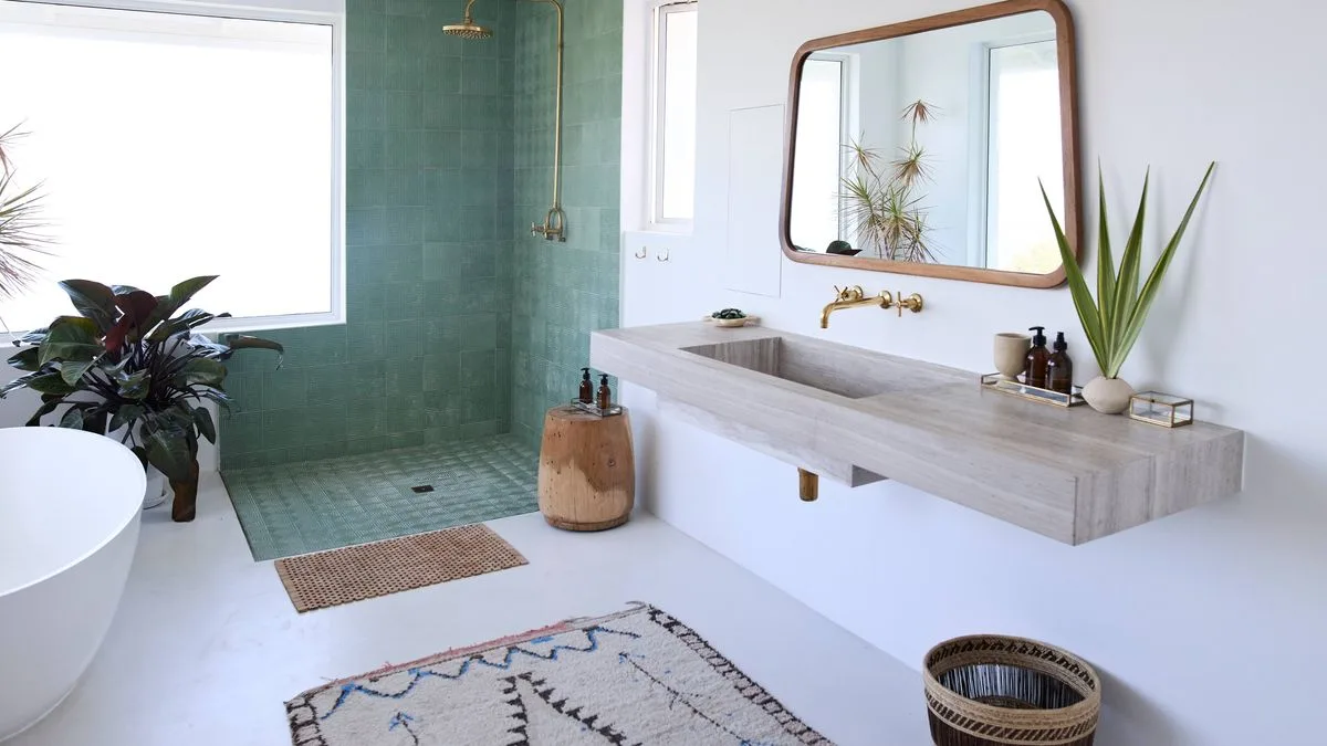 Four Houseplants That Absorb Bathroom Moisture and Prevent Mould