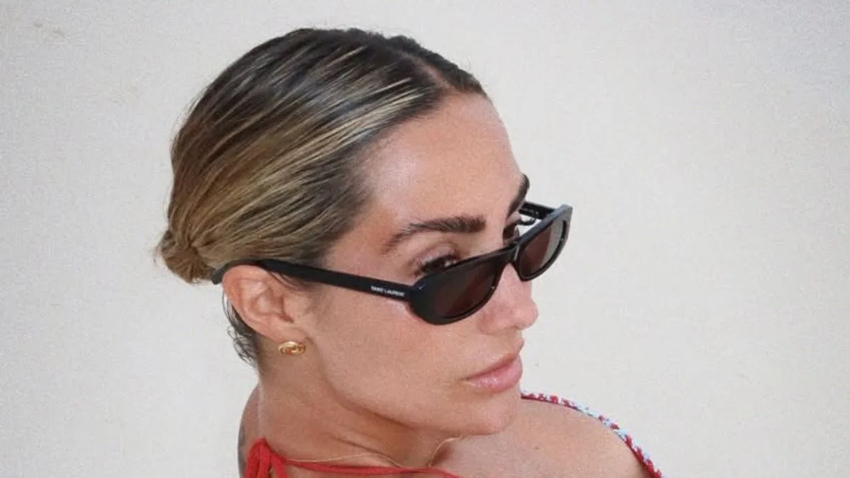 Frankie Bridge Flaunts Toned Physique on Maldives Family Holiday After Cryptic TikTok