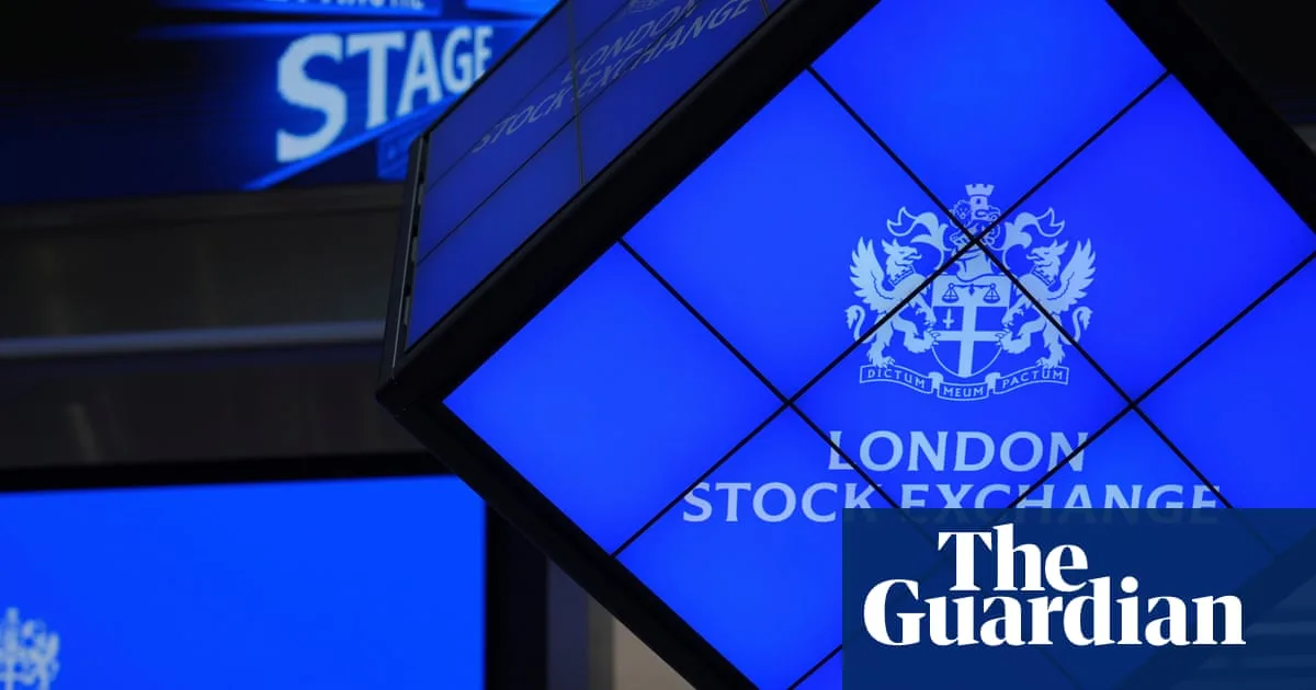 FTSE 100 Breaks 10,000 for First Time in 2026 Opener
