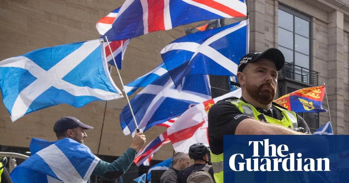 Compassion Over Division: Glasgow Community Reclaims Saltire from Far-Right