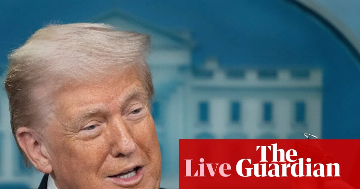 Gold Surges Past $5,100 Amid Trump Tariff Fears and US Shutdown Worries
