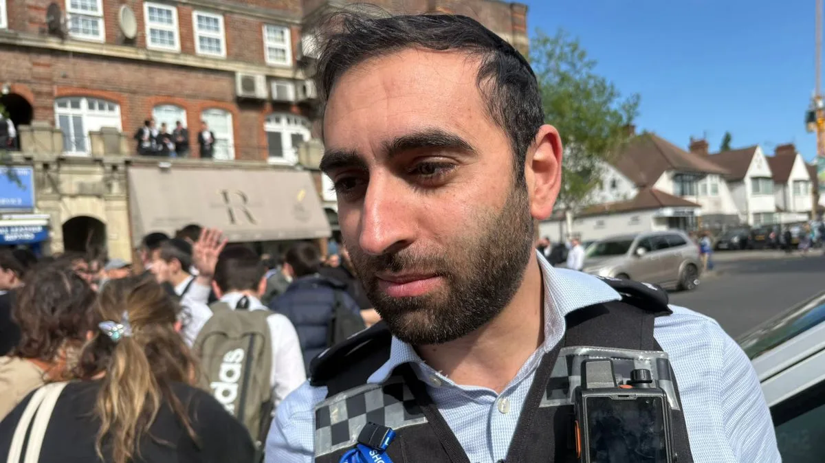 Golders Green Shomrim Pledge To Increase Patrols After Terror Attack