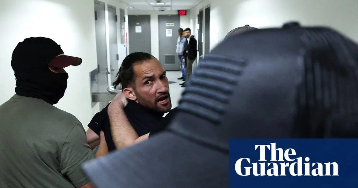 US Republicans Push Bill Mandating 10-Year Sentences for Illegal Border Crossings