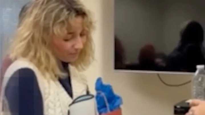 Republican candidate offers 'prison care package' to Democrat rival