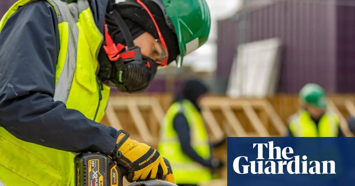 Apprenticeship Penalty Forces Young People from Poorer Families to Quit Training