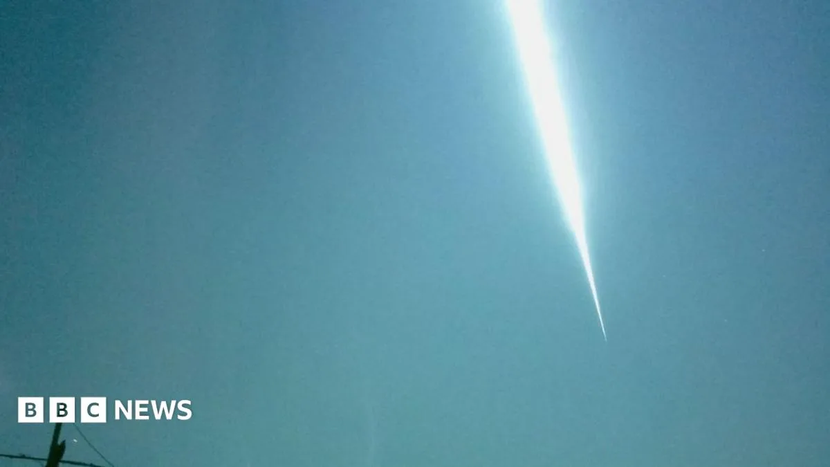 Green Fireball Meteor Spotted Across UK, Hundreds Report Sighting