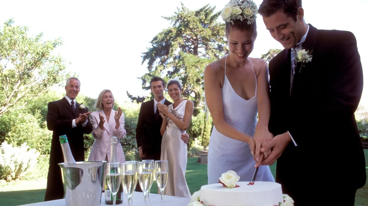 Bride Seeks Divorce Day After Wedding Over Groom's Cake Stunt