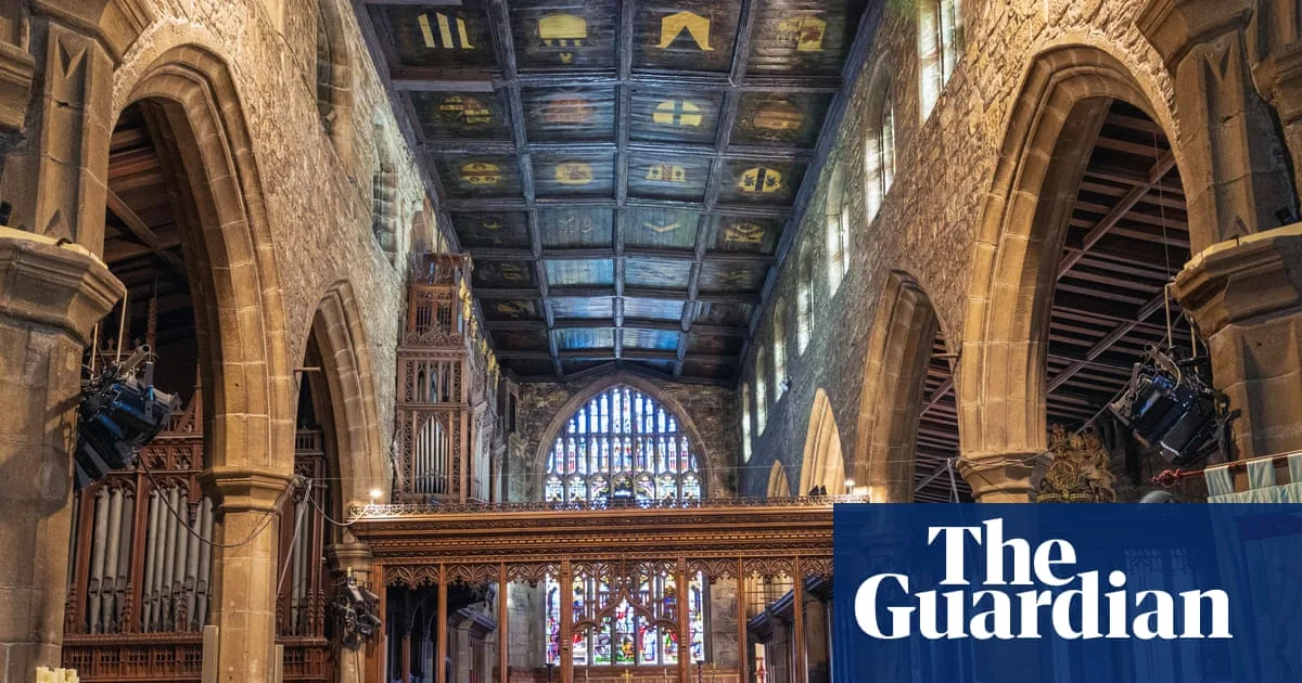 Halifax Urban Trail: UK's First Indoor Running Race Through Historic Buildings