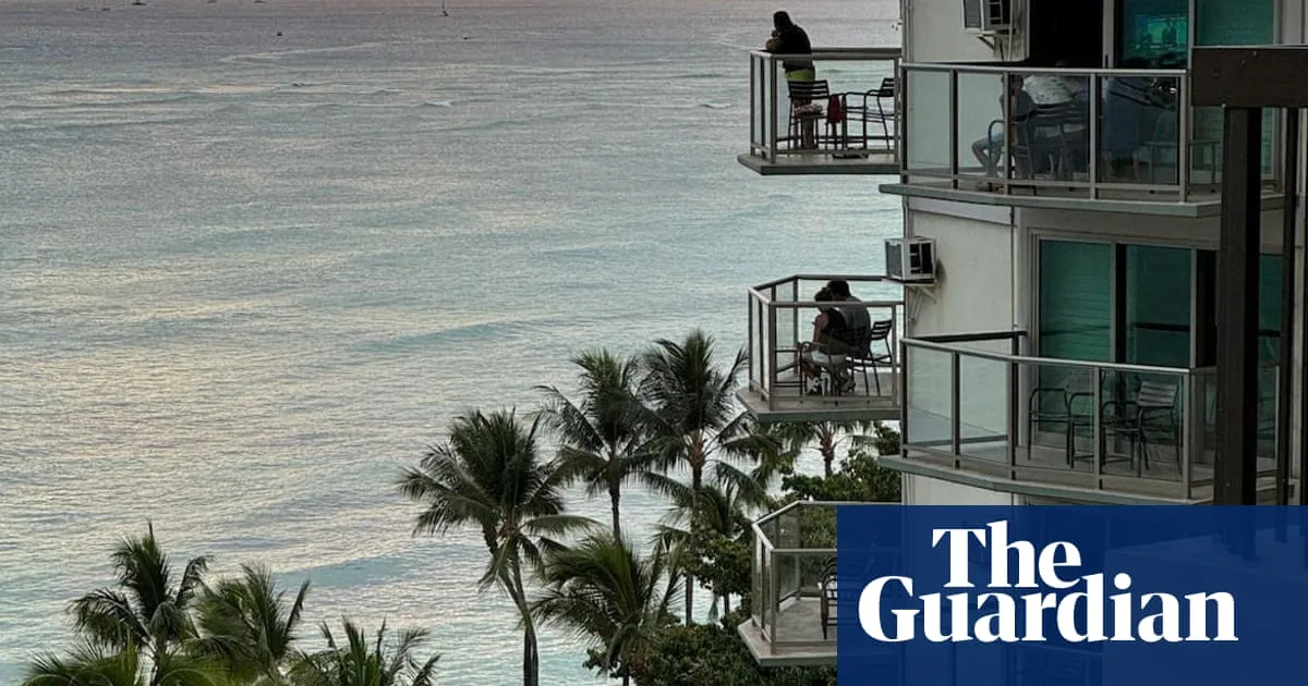 Hawaii Tsunami Warning Downgraded After Russian Earthquake