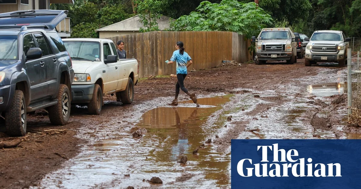 Hawaii's Worst Floods in 20 Years Devastate Communities
