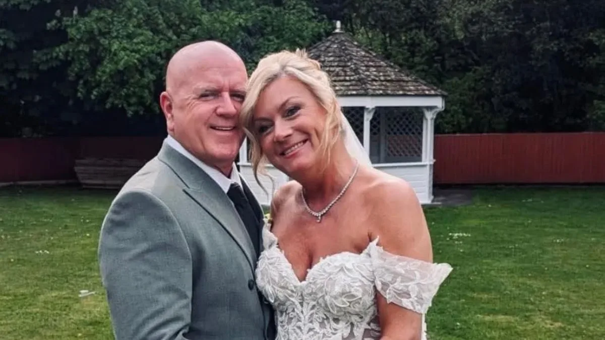 Heartbeat star Tricia Penrose marries 'love of her life'