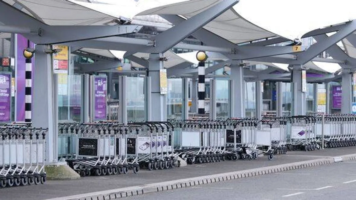 Heathrow Airport Drop Off Fee Rises to £7 from New Year