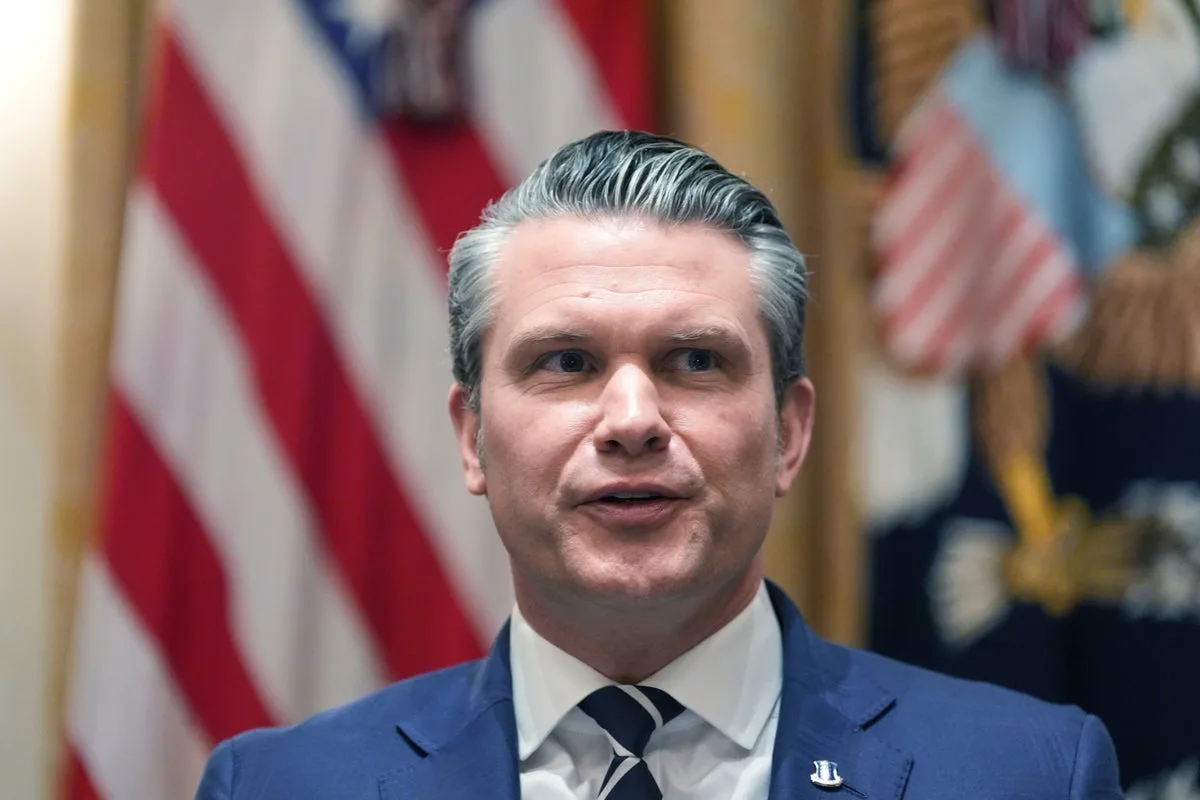 Hegseth's Broker Accused of Seeking Defence Investment Before Iran Strikes