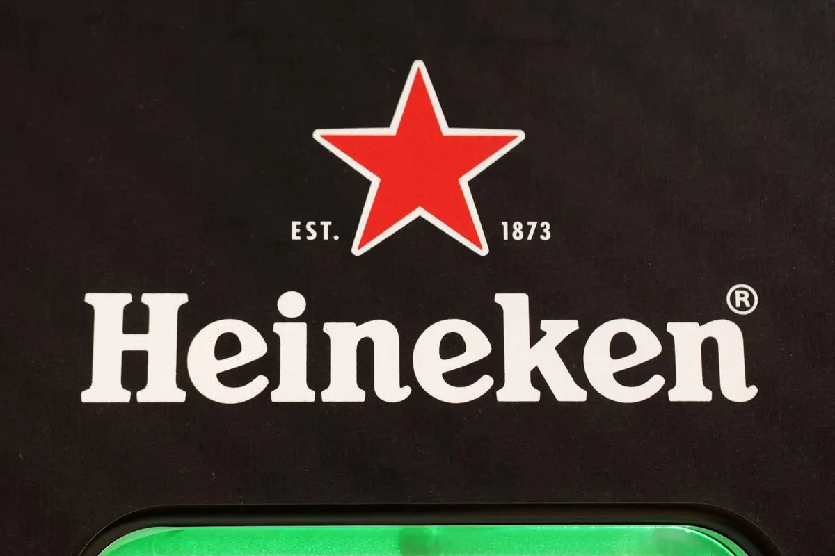 Heineken Invests £44m in UK Pubs, Creating 850 Jobs