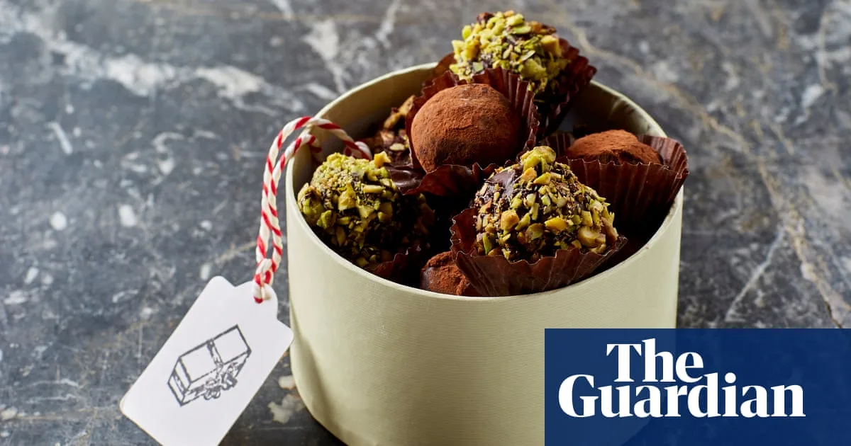 Sweet Christmas Gifts: Recipes for Truffles, Brittle, and More