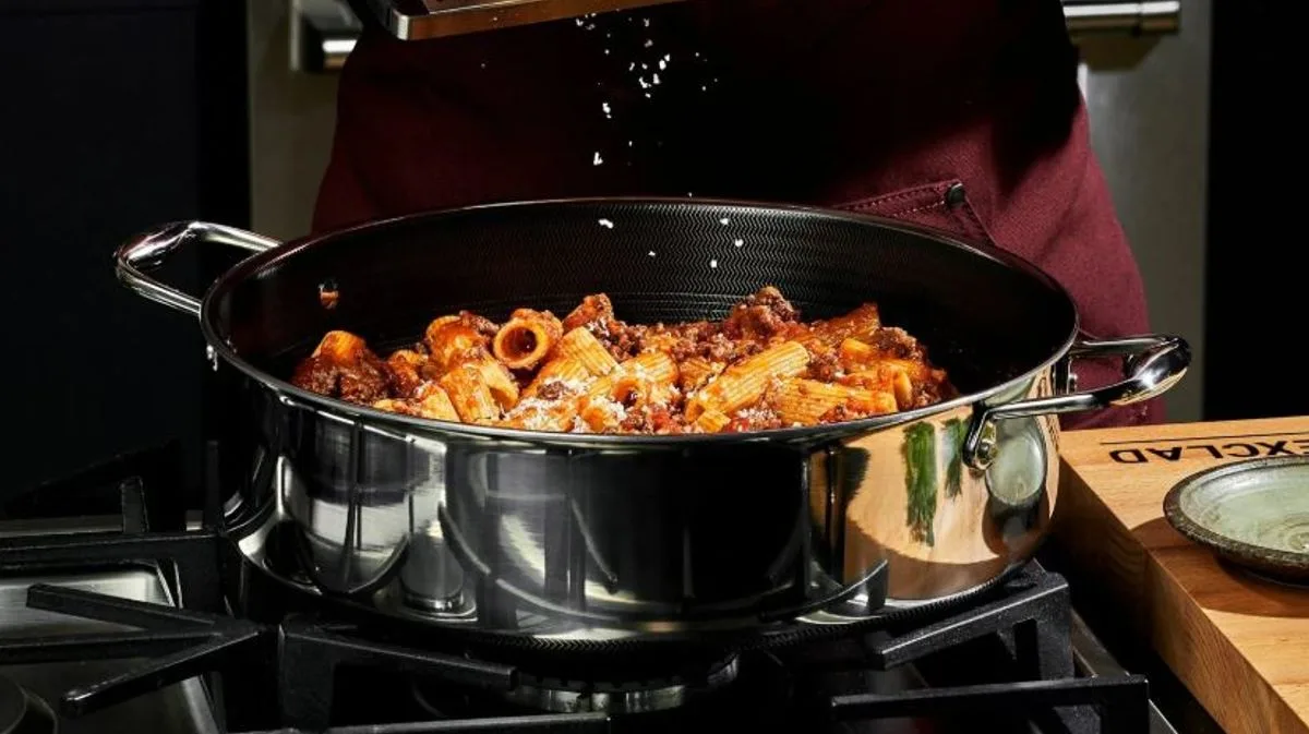Gordon Ramsay's HexClad Pan Set Slashed by £430 in Summer Sale