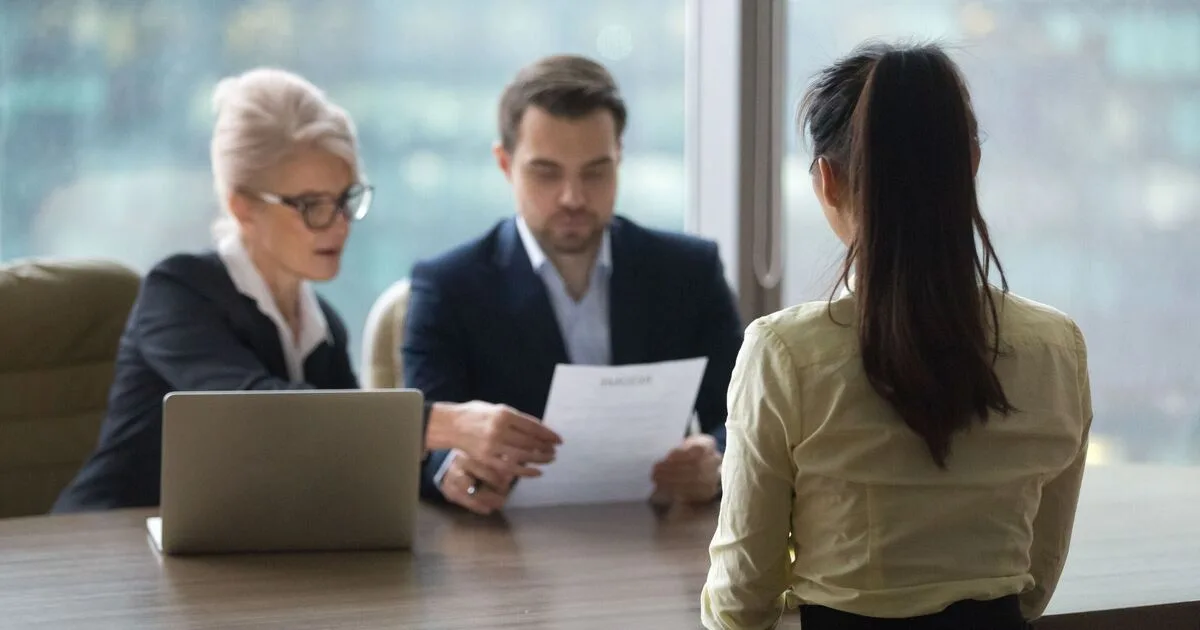 Hiring Manager Uses Spare Time To Reject Fake Cvs