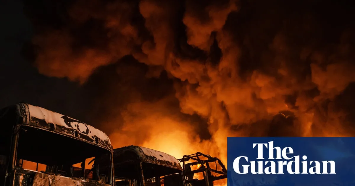 Oil Prices Swing Wildly as US Markets Rally on Trump's Iran War Comments